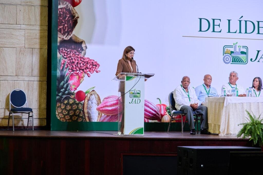Gobierno dominicano traza hoja de ruta para duplicar las exportaciones agropecuarias al 2036