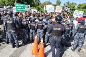 Agrónomos se movilizan y paralizan labores en el país