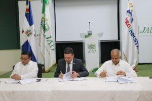 Proindustria y la JAD firman acuerdo para impulsar la competitividad de la agroindustria nacional